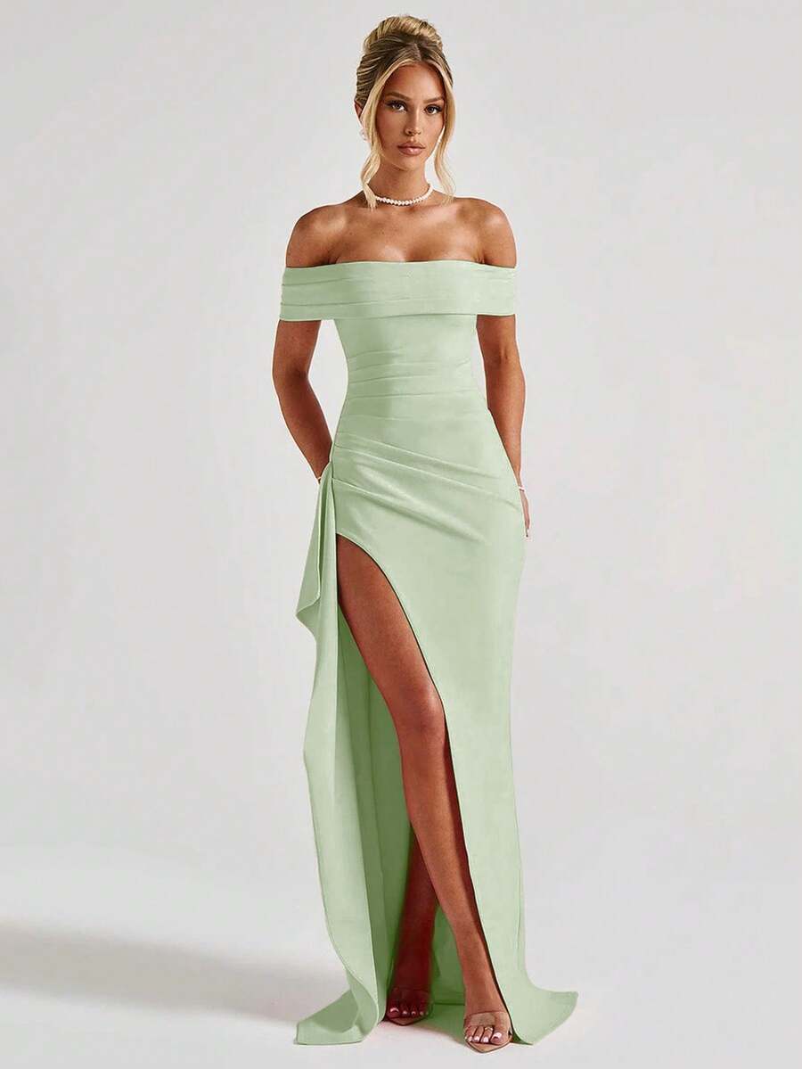 ÉLORIA – Off-Shoulder Bodycon Maxi Dress with Slit